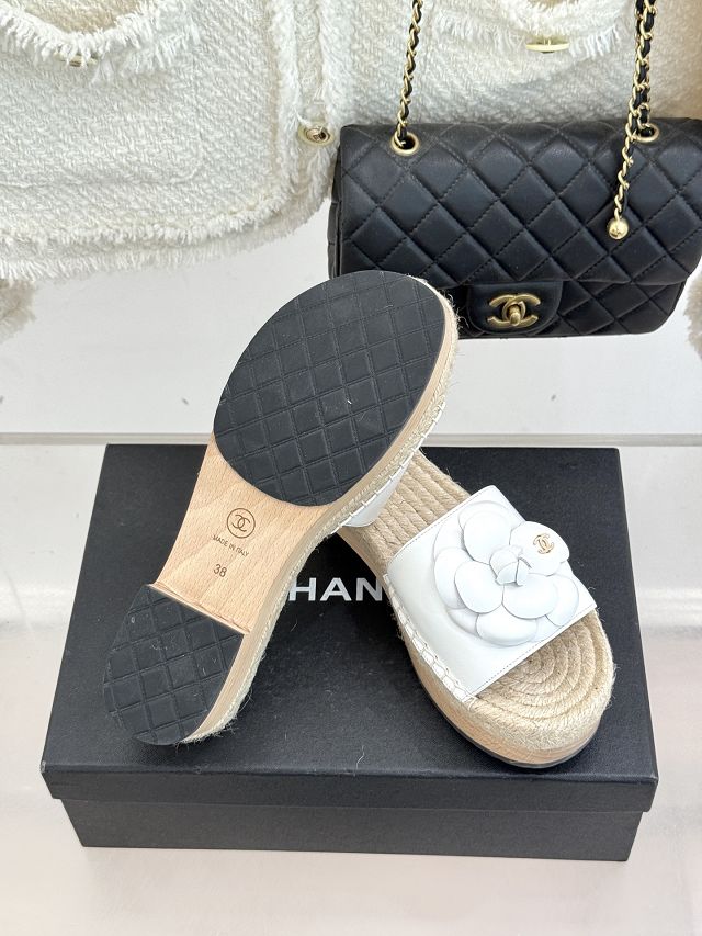 CC original raffia mules CH00456