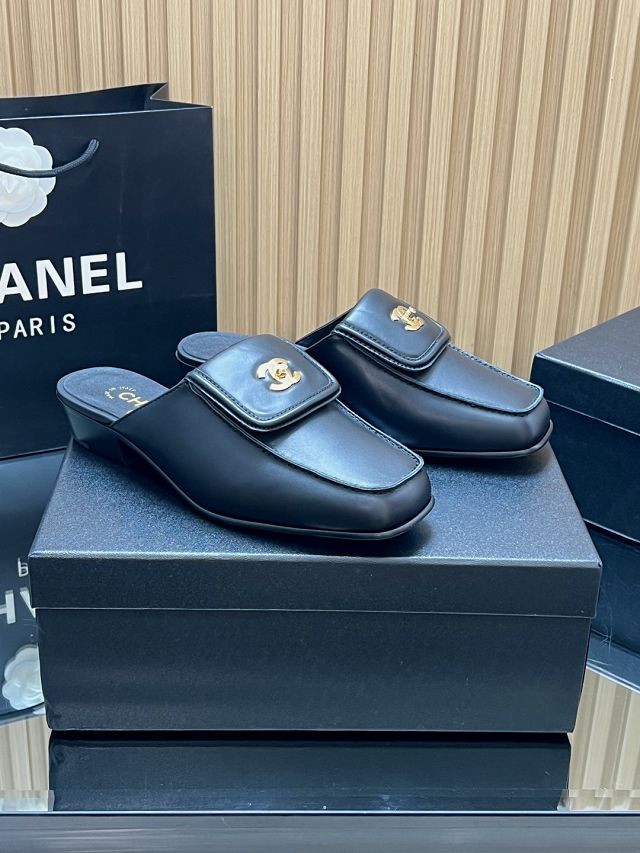 CC original lambskin mules CH00485
