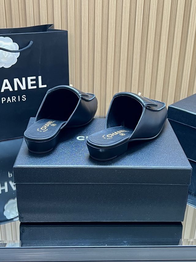 CC original lambskin mules CH00485